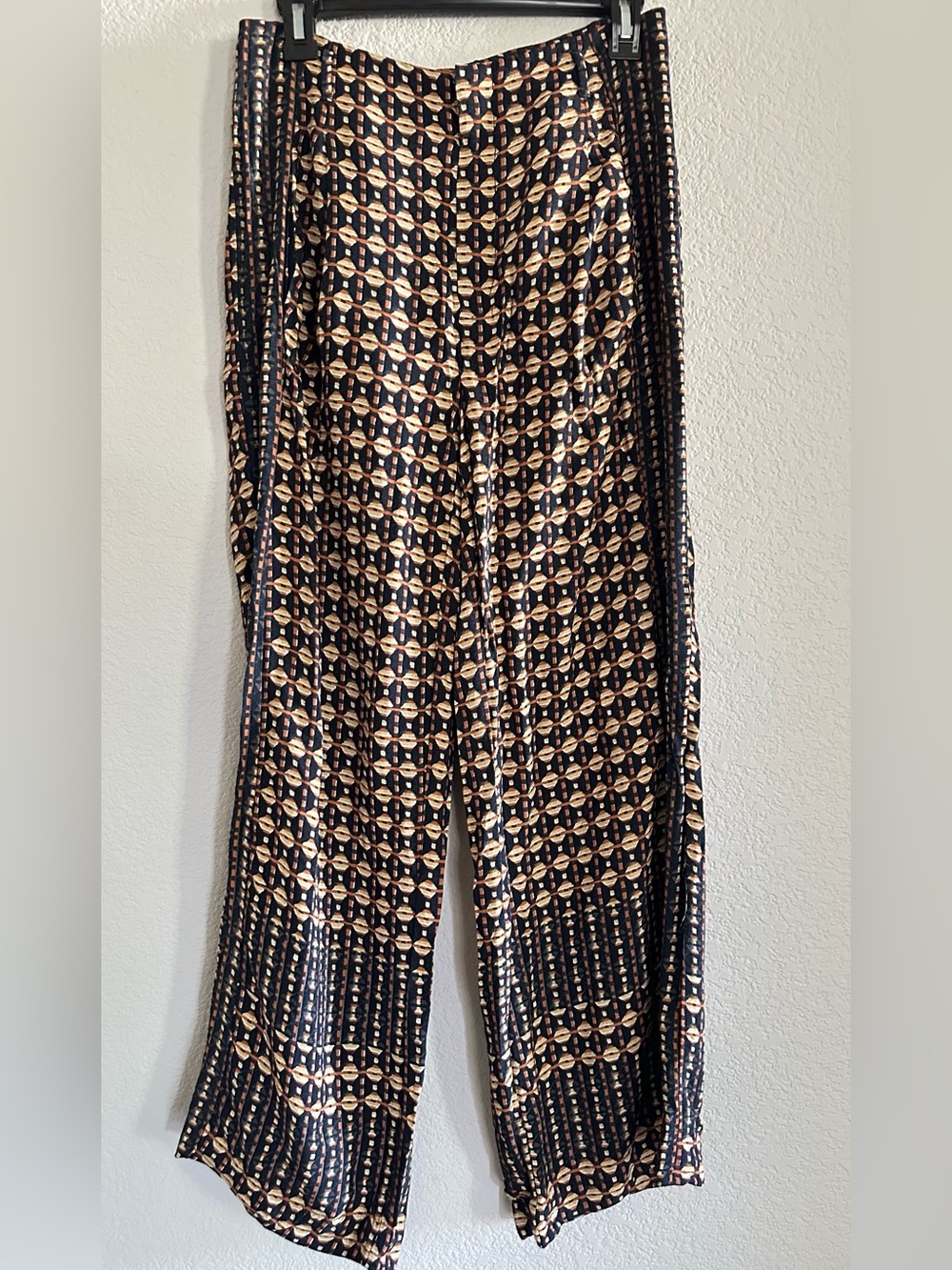 Anthropologie black and Tan flowy Geometric Wide-Leg Pants